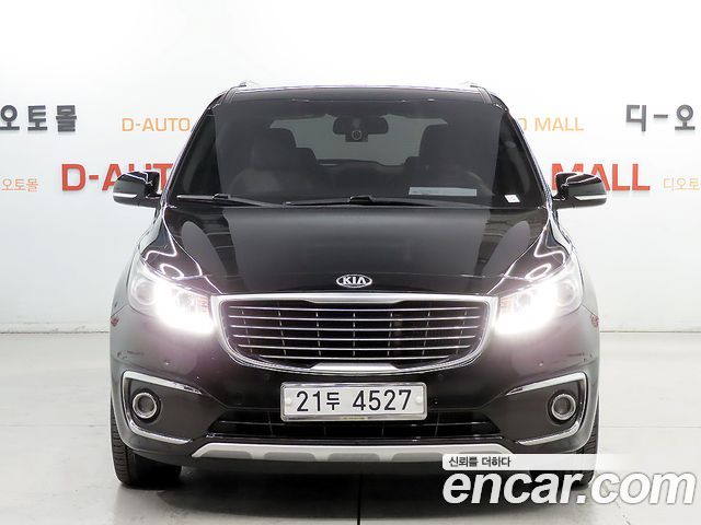 Kia Carnival 9-seater Prestige 2017 — фото 3