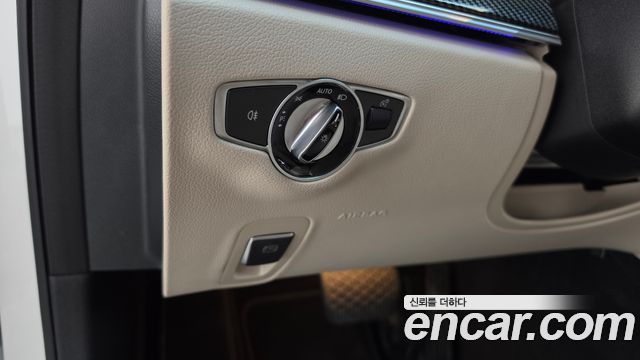 Mercedes-Benz E-Class (W213) E250 Exclusive 2022 — фото 20