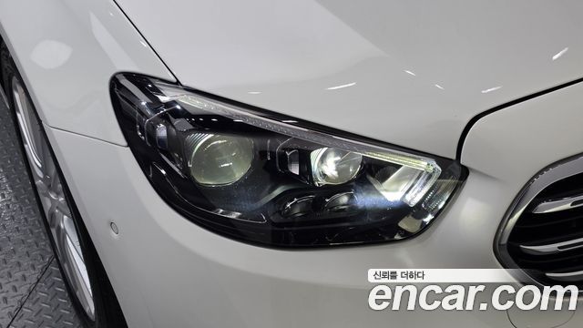 Mercedes-Benz E-Class (W213) E250 Exclusive 2022 — фото 22