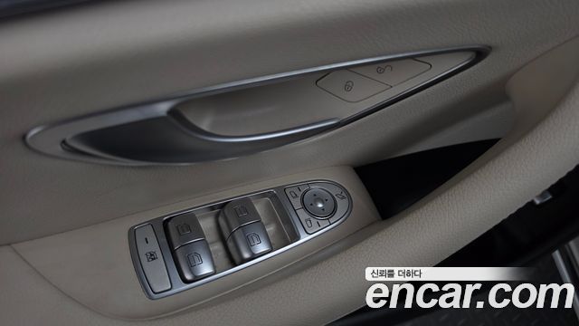 Mercedes-Benz E-Class (W213) E250 Exclusive 2022 — фото 28