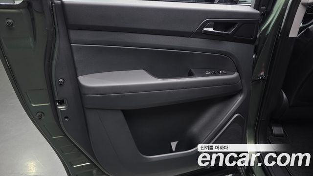 KG Mobility (SsangYong) Musso (Q300) Gasoline 2.0 2WD M7 2026 — фото 25