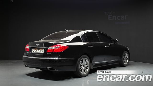 Hyundai Genesis BH 330 Luxury Standard 2012 — фото 2