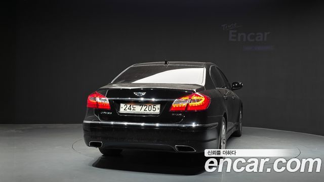 Hyundai Genesis BH 330 Luxury Standard 2012 — фото 4