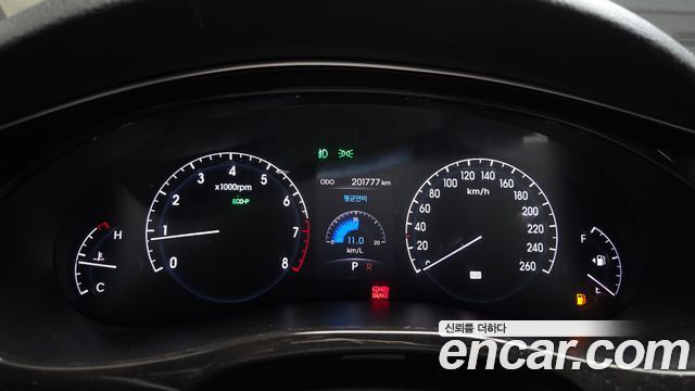 Hyundai Genesis BH 330 Luxury Standard 2012 — фото 8
