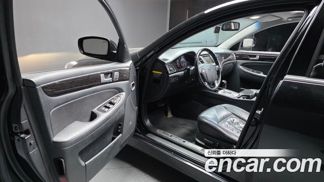 Hyundai Genesis BH 330 Luxury Standard 2012 — фото 10
