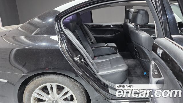 Hyundai Genesis BH 330 Luxury Standard 2012 — фото 12