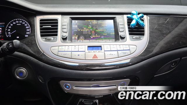 Hyundai Genesis BH 330 Luxury Standard 2012 — фото 15