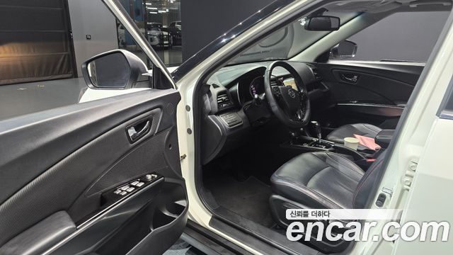 KG Mobility (SsangYong) Tivoli Air Diesel IX 2WD 2016 — фото 10