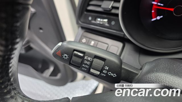 KG Mobility (SsangYong) Tivoli Air Diesel IX 2WD 2016 — фото 20