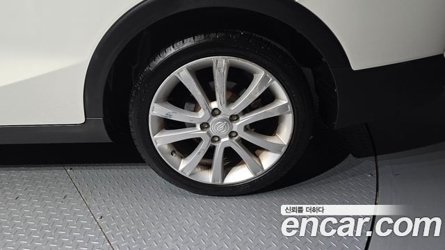 KG Mobility (SsangYong) Tivoli Air Diesel IX 2WD 2016 — фото 21