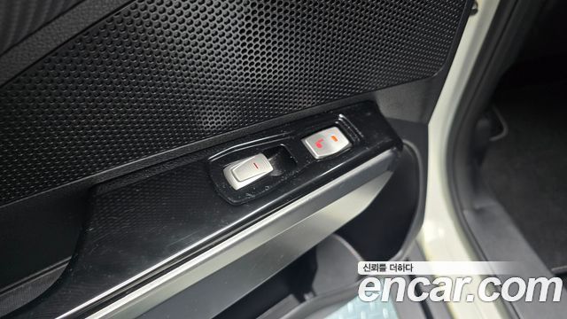 KG Mobility (SsangYong) Tivoli Air Diesel IX 2WD 2016 — фото 28