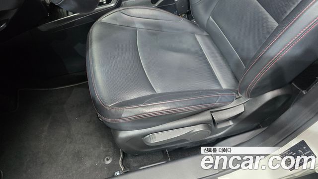 KG Mobility (SsangYong) Tivoli Air Diesel IX 2WD 2016 — фото 30