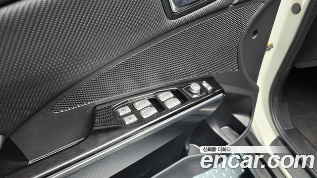 KG Mobility (SsangYong) Tivoli Air Diesel IX 2WD 2016 — фото 32