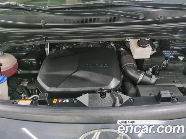Hyundai Staria Cargo 5-Seater Smart 2022 — фото 6