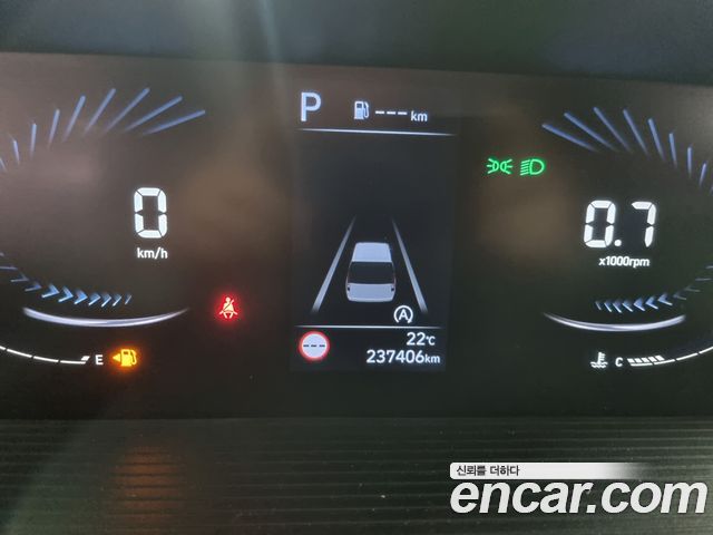 Hyundai Staria Cargo 5-Seater Smart 2022 — фото 8