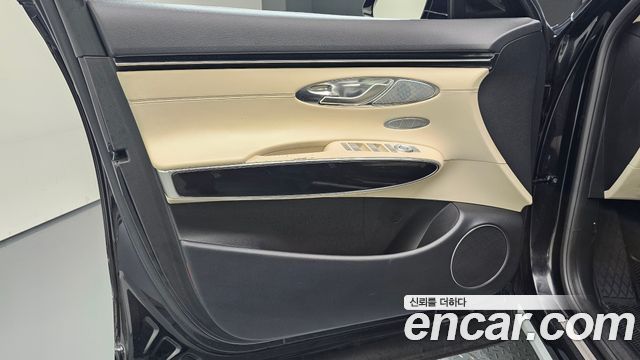 Genesis GV70 2.5T Gasoline 2WD 2021 — фото 24