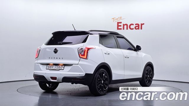 KG Mobility (SsangYong) Tivoli LX 2WD DLX 2015 — фото 2