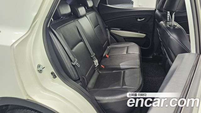 KG Mobility (SsangYong) Tivoli LX 2WD DLX 2015 — фото 11