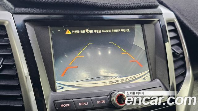KG Mobility (SsangYong) Tivoli LX 2WD DLX 2015 — фото 15