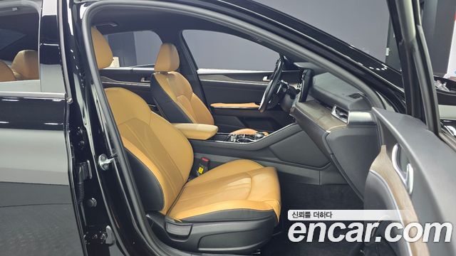 Kia K5 (III) 2.0 Noblesse 2023 — фото 10