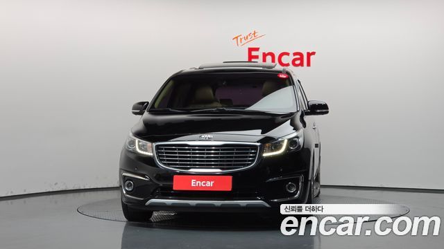 Kia Carnival 9-seater Noblesse 2017 — фото 3