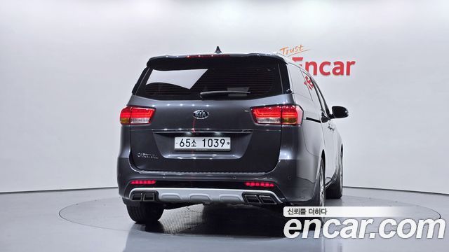 Kia Carnival 9-seater Noblesse 2018 — фото 4