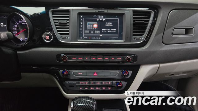 Kia Carnival 9-seater Noblesse 2018 — фото 14