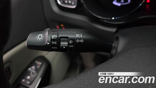 Kia Carnival 9-seater Noblesse 2018 — фото 27