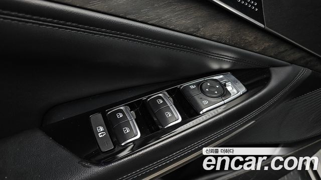 Kia K8 2.5 Gasoline 2WD Noblesse 2023 — фото 16