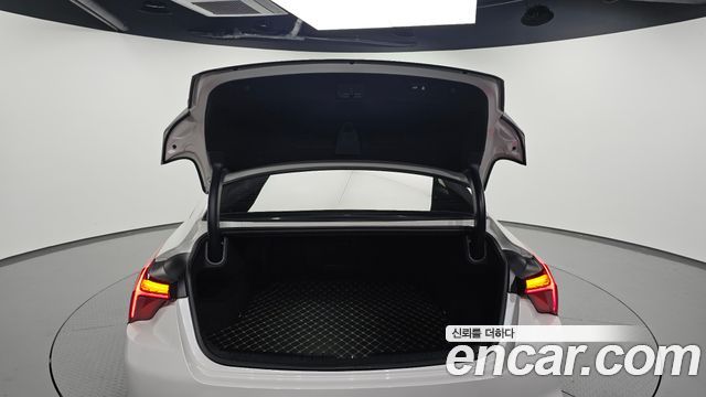 Kia K8 2.5 Gasoline 2WD Noblesse 2023 — фото 20