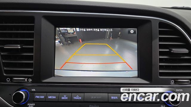 Hyundai Avante (AD) 1.6 GDI Smart 2017 — фото 17