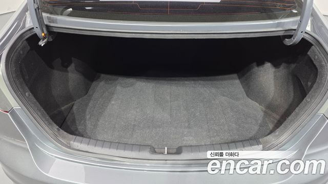 Hyundai Avante (AD) 1.6 GDI Smart 2017 — фото 19