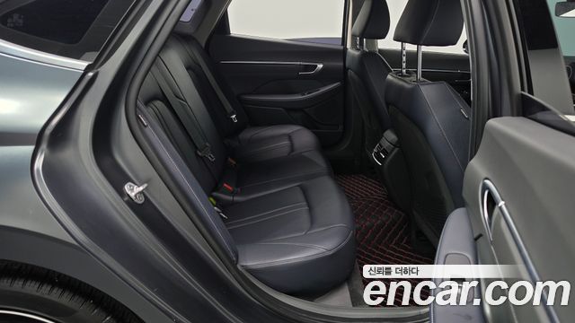 Hyundai Sonata The Edge (DN8) 1.6 Turbo Exclusive 2024 — фото 11