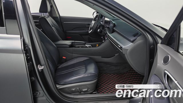 Hyundai Sonata The Edge (DN8) 1.6 Turbo Exclusive 2024 — фото 12