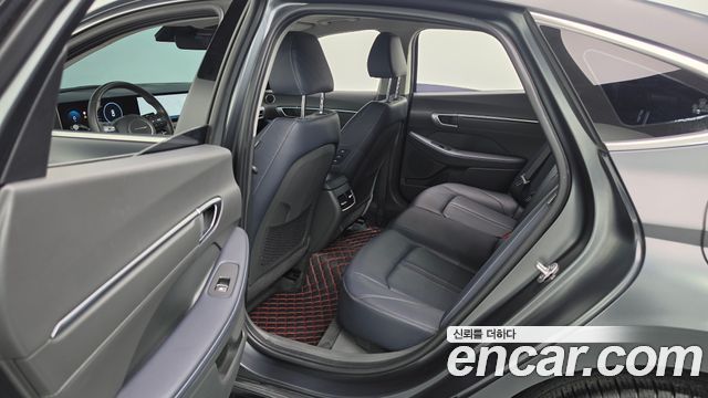 Hyundai Sonata The Edge (DN8) 1.6 Turbo Exclusive 2024 — фото 26