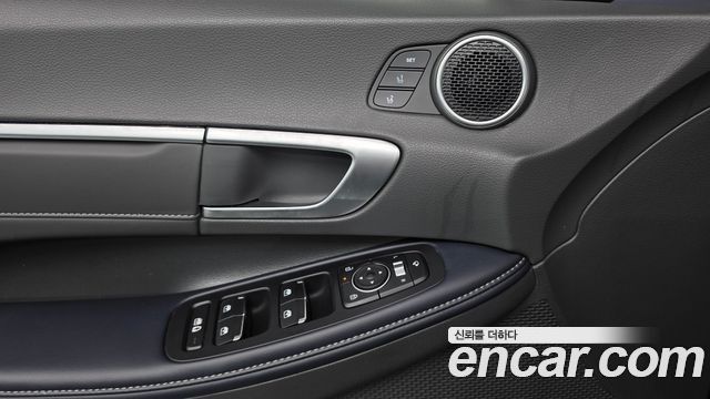 Hyundai Sonata The Edge (DN8) 1.6 Turbo Exclusive 2024 — фото 29