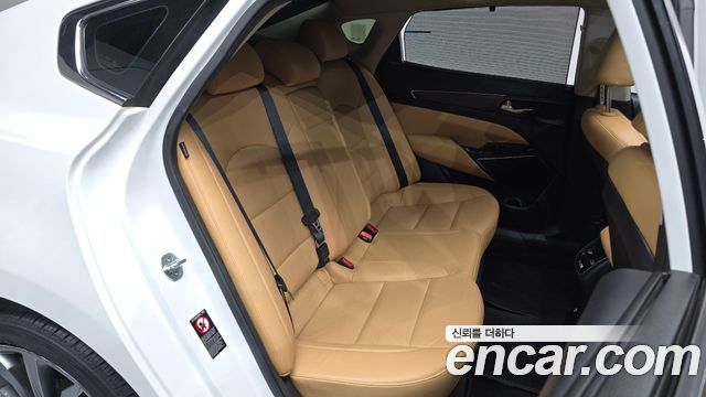 Kia K7 Premier 2.5 GDI Noblesse 2020 — фото 12