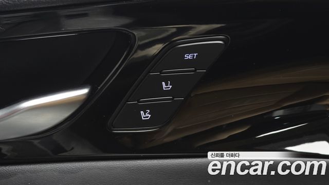 Kia K7 Premier 2.5 GDI Noblesse 2020 — фото 34