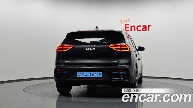 Kia Niro EV Noblesse 2022 — фото 4