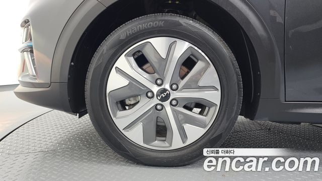 Kia Niro EV Noblesse 2022 — фото 5