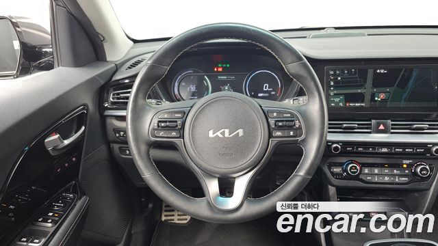 Kia Niro EV Noblesse 2022 — фото 15