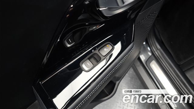 Kia Niro EV Noblesse 2022 — фото 30