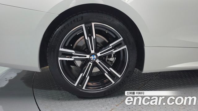 BMW 4 Series (G22) 420i M Sport Convertible 2021 — фото 5