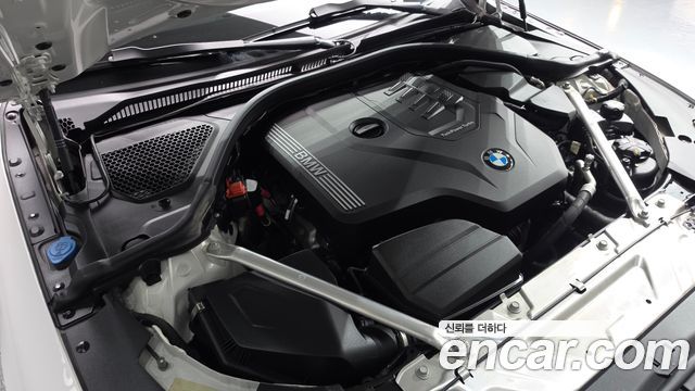 BMW 4 Series (G22) 420i M Sport Convertible 2021 — фото 6