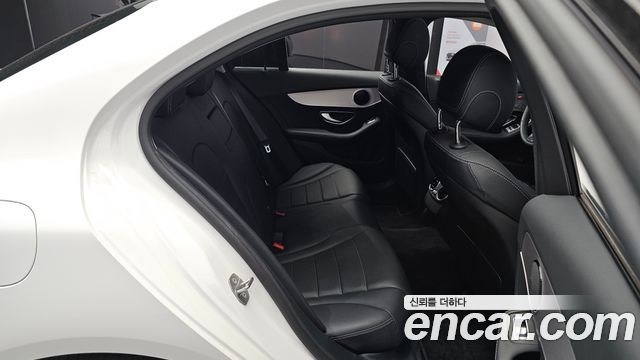 Mercedes-Benz C-Class (W205) C200 Avantgarde 2018 — фото 26