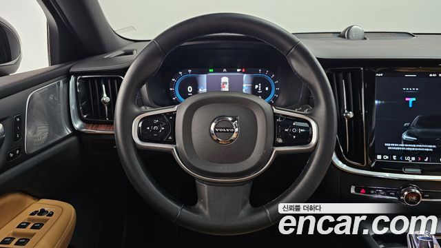 Volvo S60 (III) B5 Ultimate Bright 2023 — фото 13