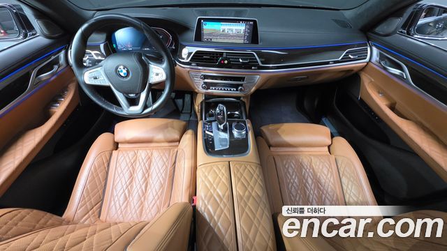 BMW 7 Series (G11) 730Ld xDrive Design Pure Excellence 2022 — фото 7