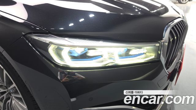 BMW 7 Series (G11) 730Ld xDrive Design Pure Excellence 2022 — фото 22