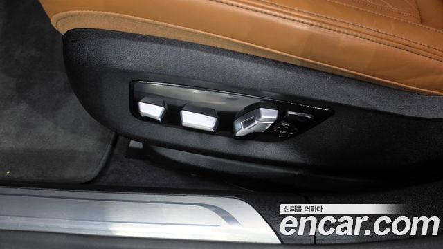 BMW 7 Series (G11) 730Ld xDrive Design Pure Excellence 2022 — фото 32