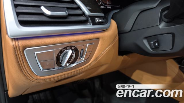BMW 7 Series (G11) 730Ld xDrive Design Pure Excellence 2022 — фото 34